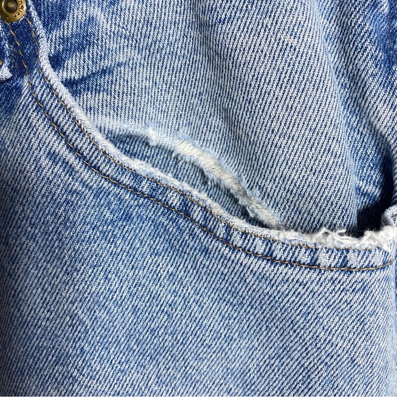 Vintage Wrangler Jean Shorts - Picture 5 of 6